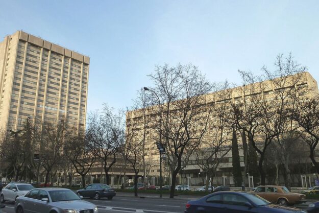 Ministerio_de_Industria,_Turismo_y_Comercio_de_España_(Madrid)_01 (1)